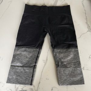 Lululemon leggings size 12